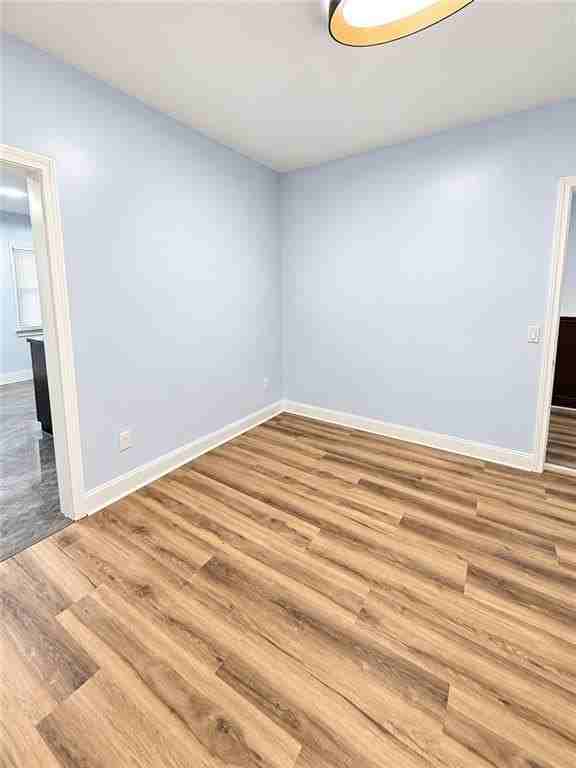 458 High St #1L - Photo 4 of 10