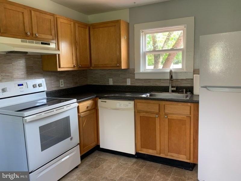 33189 Main St - Photo 3 of 20