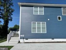 8 New Castle Ct - Photo 1 of 1