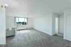 1 E University Pkwy #908 - Photo 1 of 1