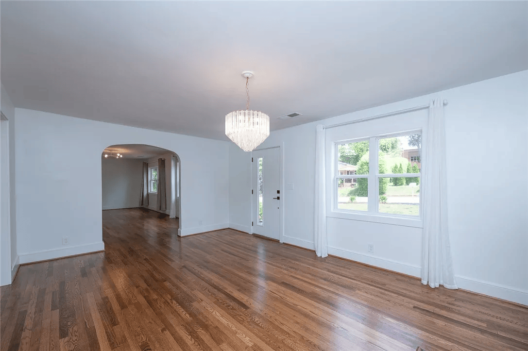 46 Briarcliff Dr #1 - Photo 3 of 30