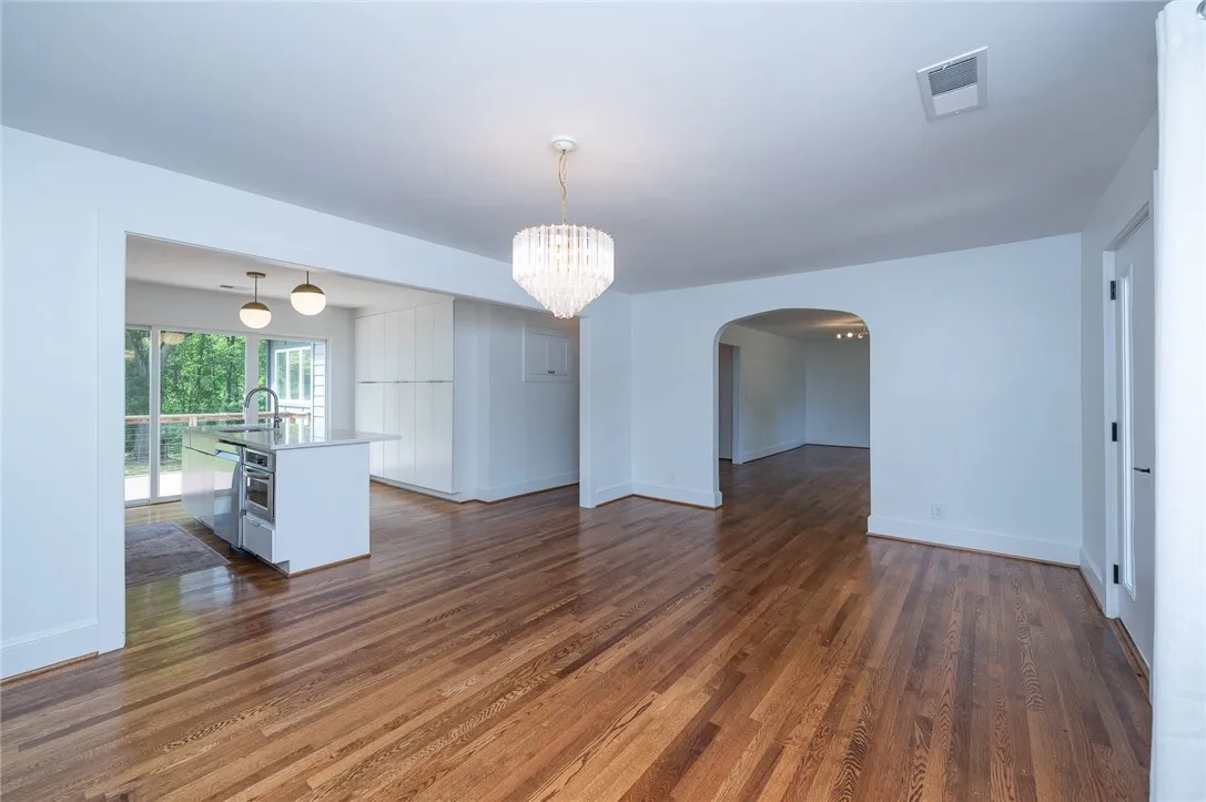 46 Briarcliff Dr #1 - Photo 5 of 30