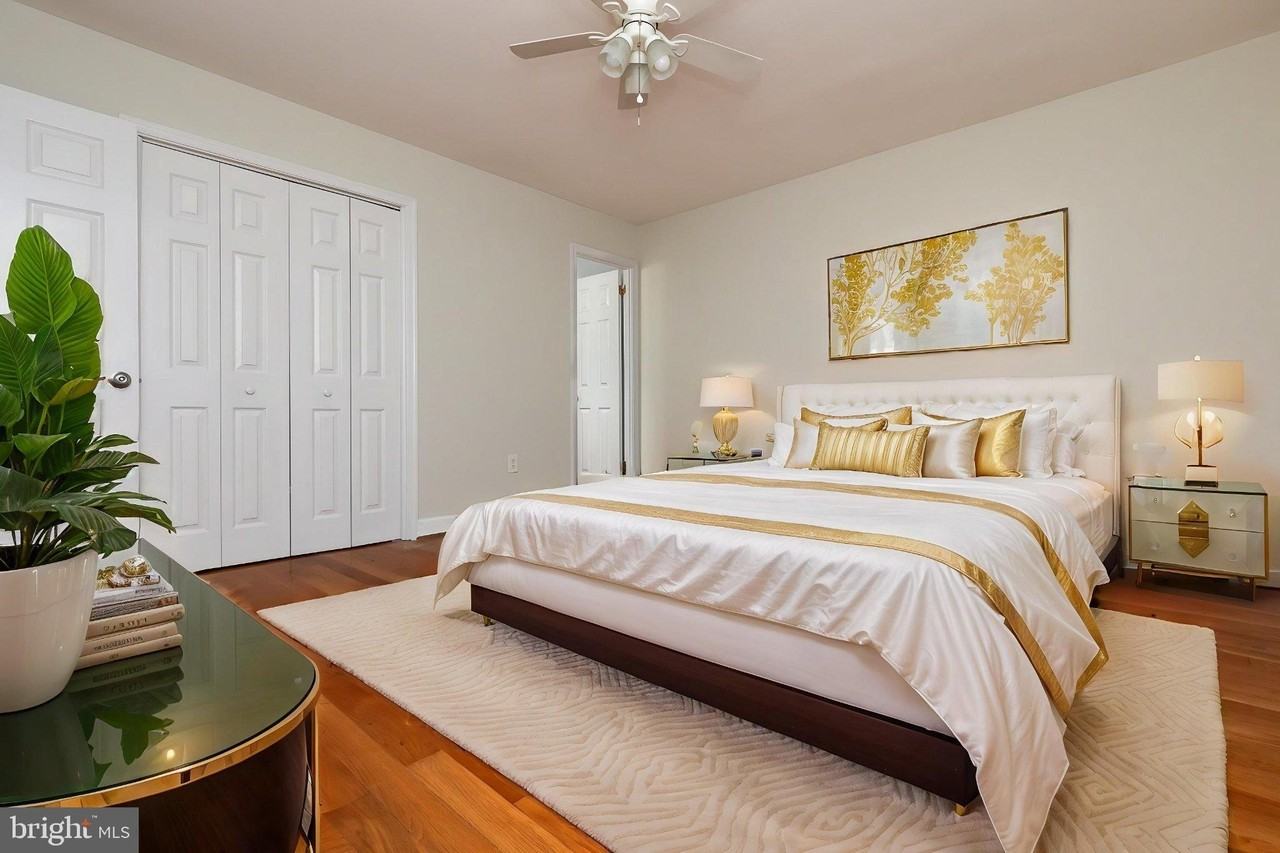 912 N Stonestreet Ave - Photo 4 of 50