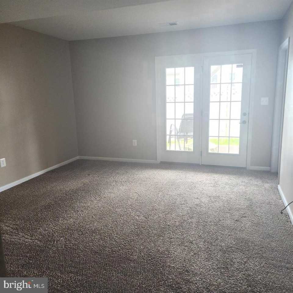 15613 Swanscombe Loop - Photo 5 of 5