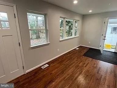 6203 87th Ave - Photo 6 of 25