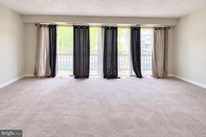 featured image of 42 Cranberry Ct