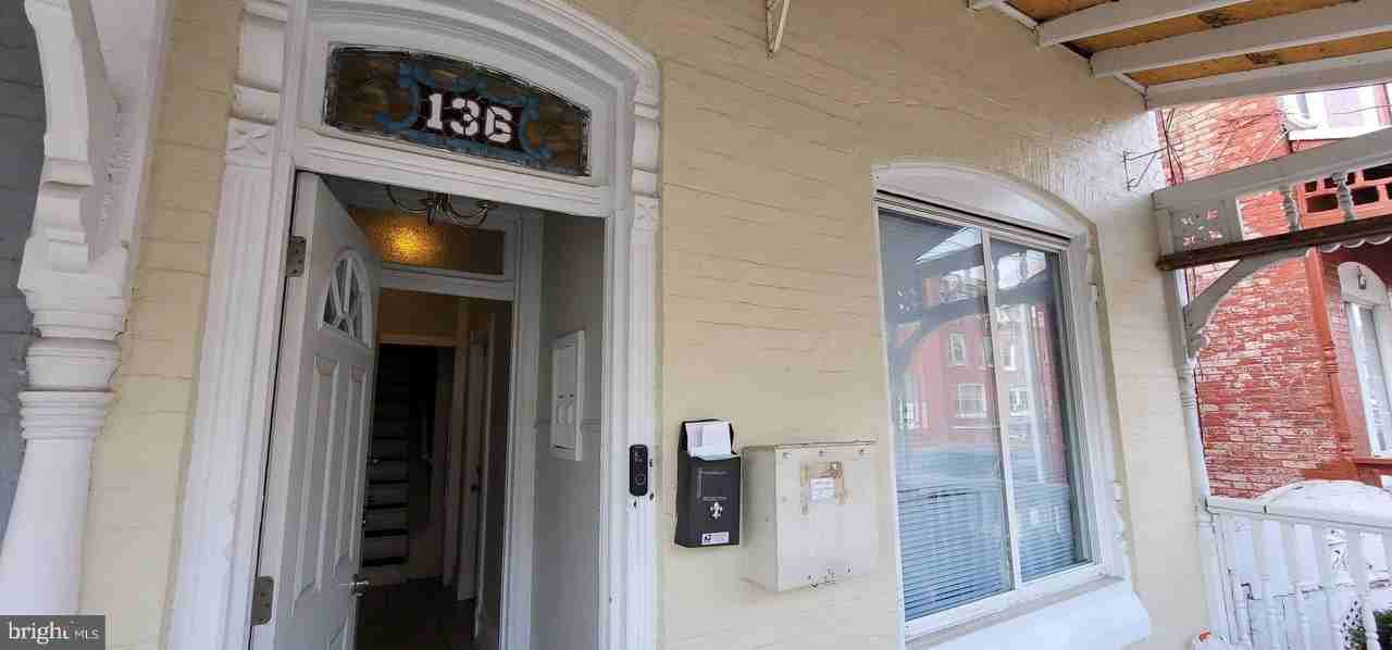 136 Elm St #B - Photo 2 of 18