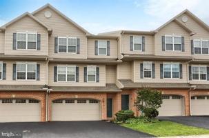 featured image of 8 Vista Cir #604