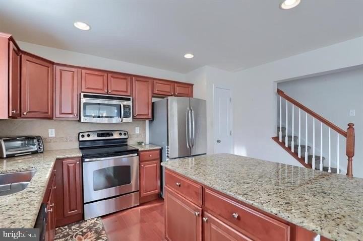 8 Vista Cir #604 - Photo 3 of 11