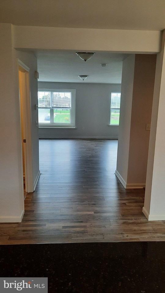 827 Schooner Ln - Photo 6 of 16
