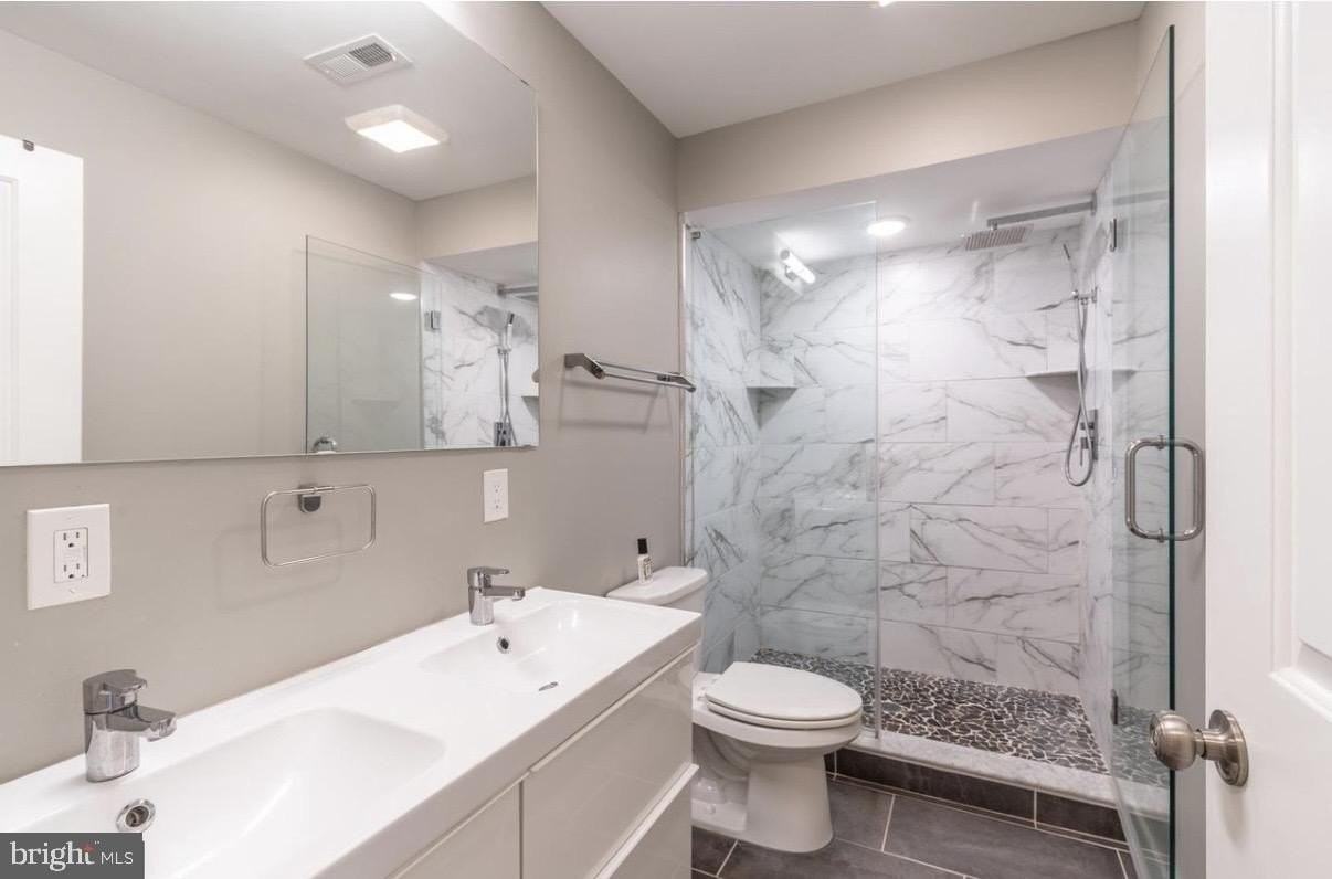 1248 N 25th St #C - Photo 5 of 24
