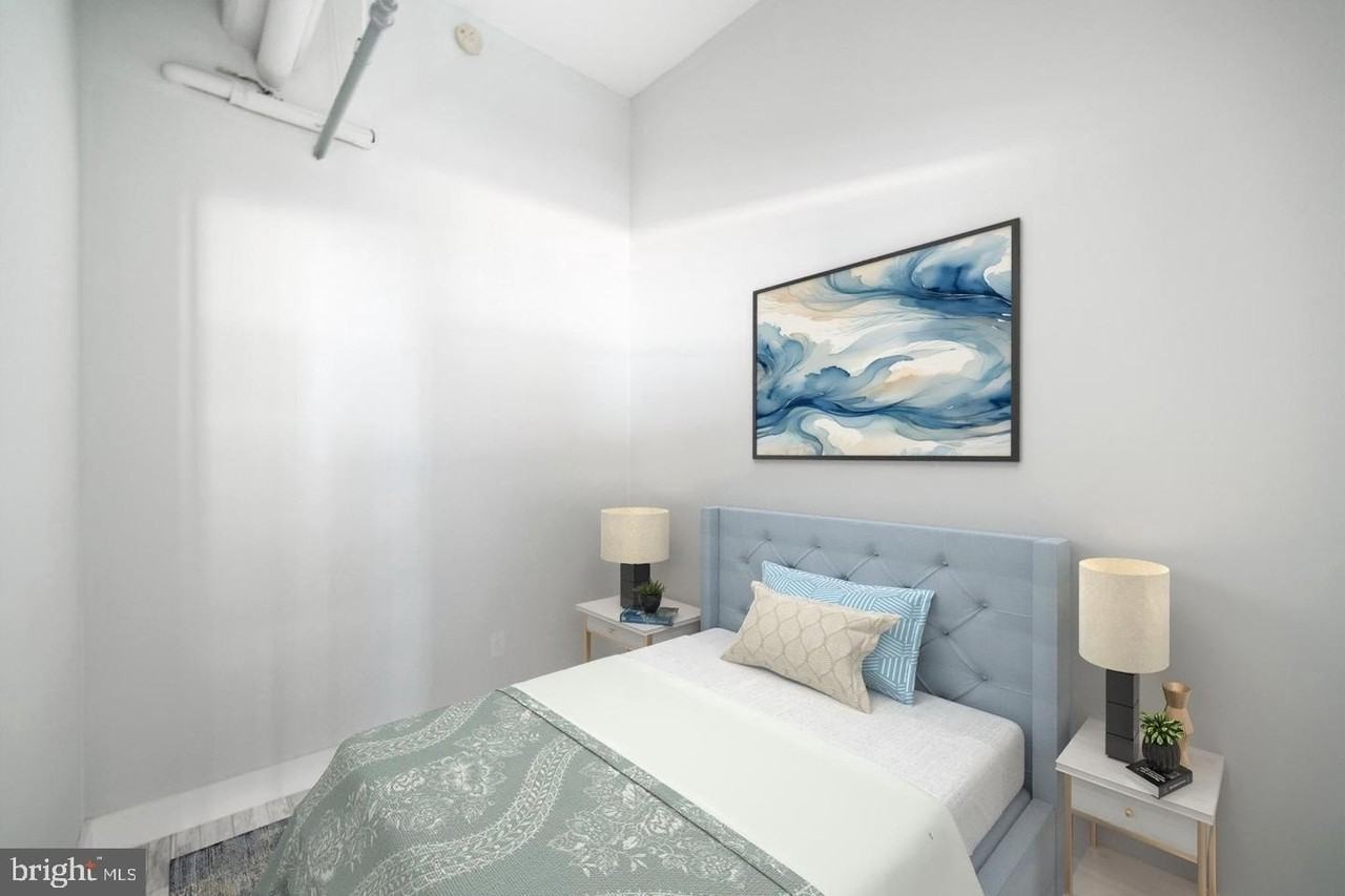 412 S 13th St #307 - Photo 3 of 14