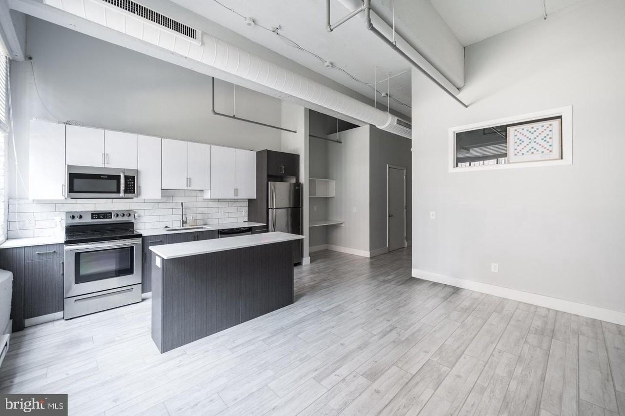 412 S 13th St #307 - Photo 4 of 14