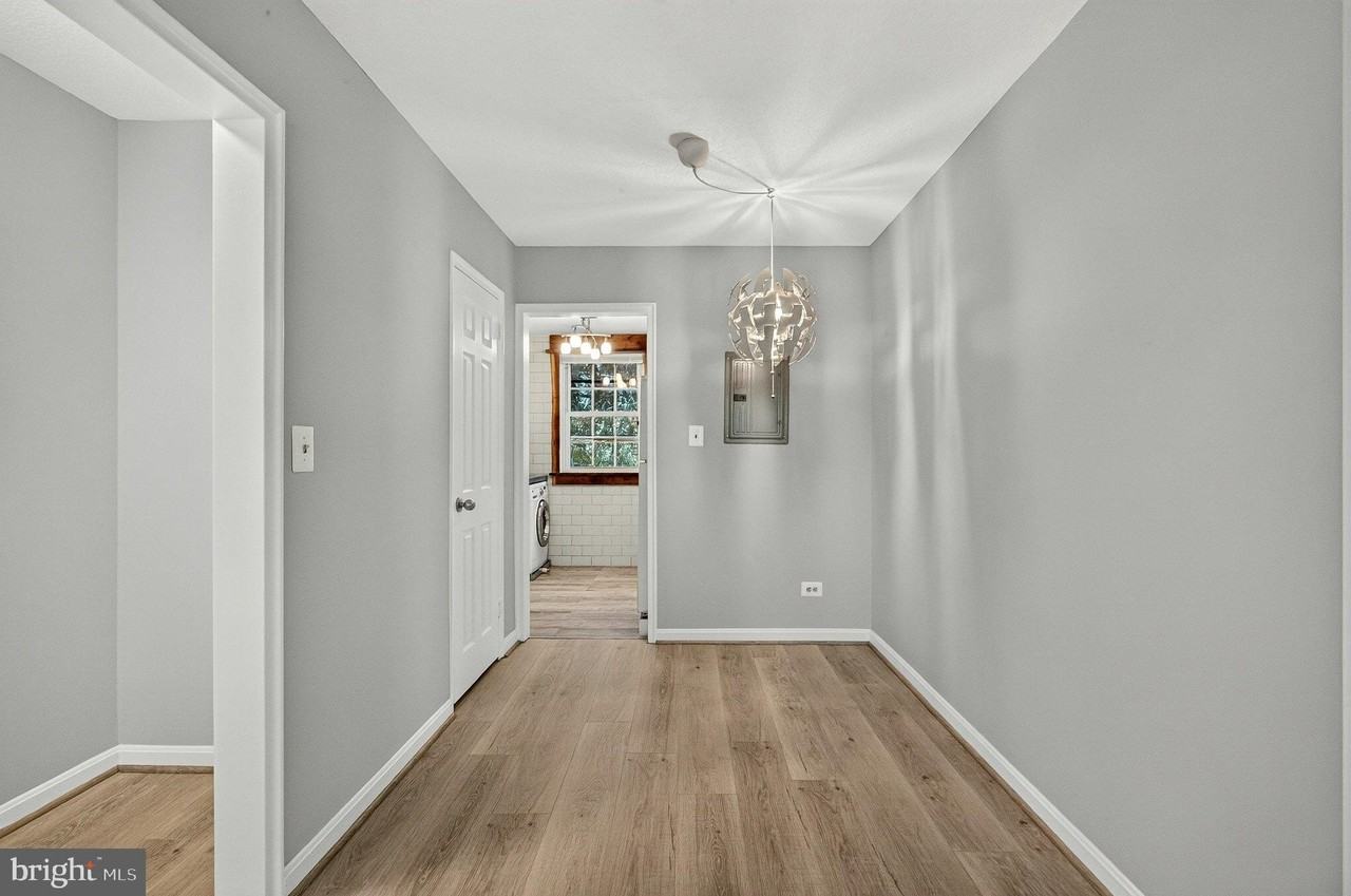 4376 N Pershing Dr #4 - Photo 7 of 18