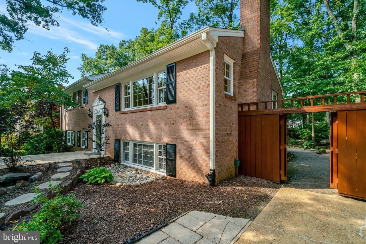 5920 Jane Way - Photo 7 of 50