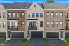 42145 Shining Star Sq - Photo 1 of 1