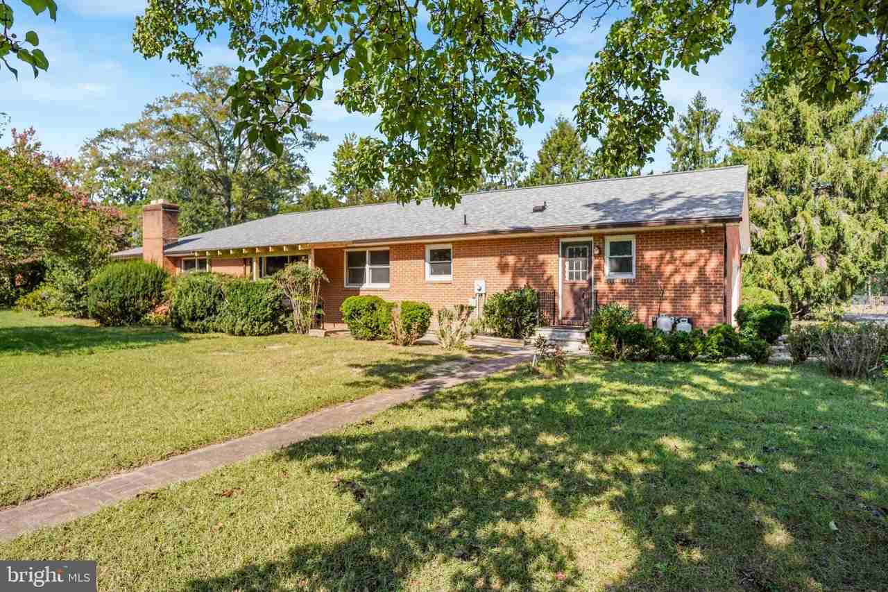 10003 Courthouse Rd - Photo 6 of 43