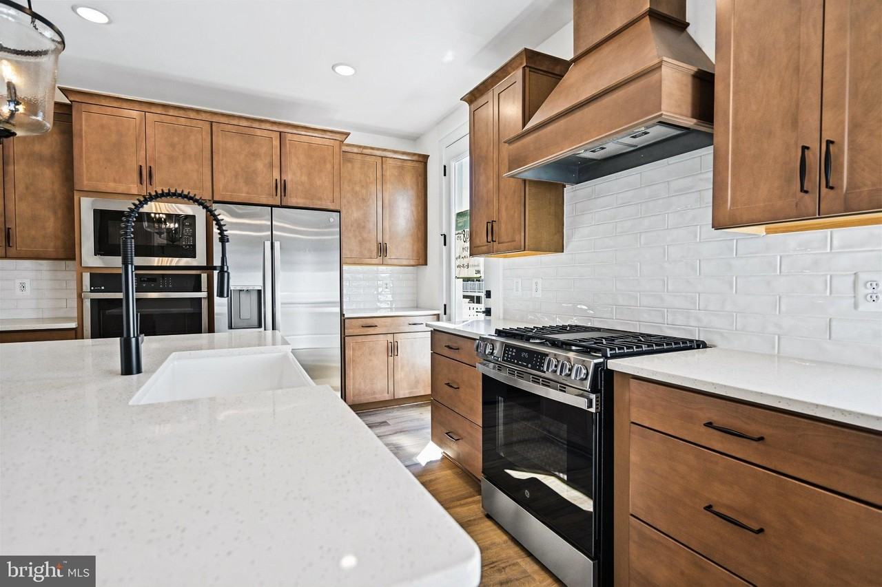 4814 Jackson Village Pkwy - Photo 7 of 50