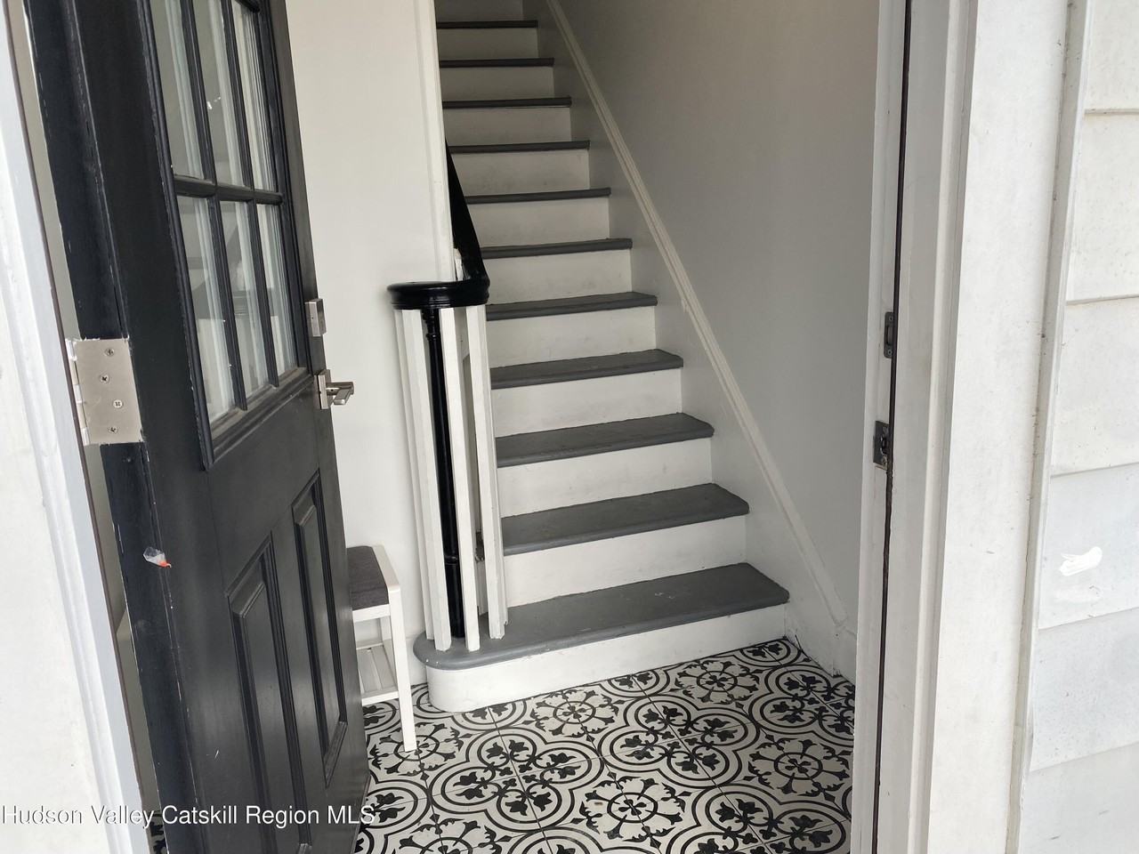 520 Delaware Ave #2ndFL - Photo 3 of 20
