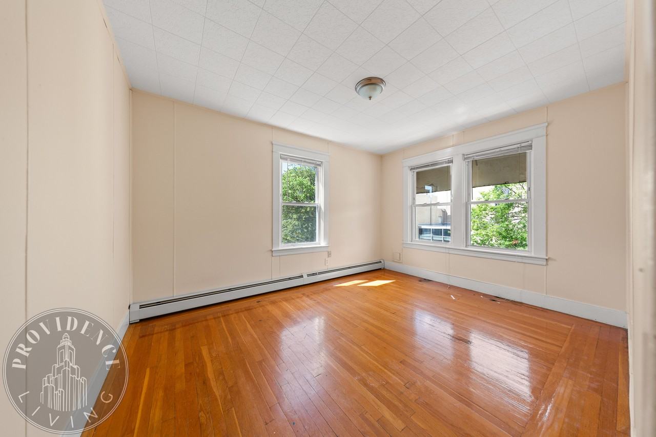 100 Taft Avenue - 88 Taft #88TAFT6 - Photo 2 of 14