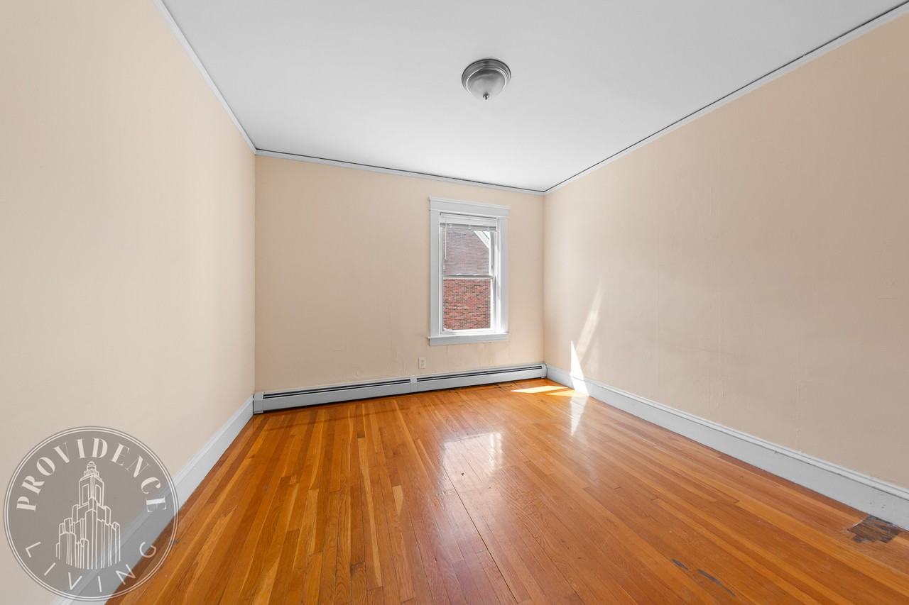 100 Taft Avenue - 88 Taft #88TAFT6 - Photo 5 of 14