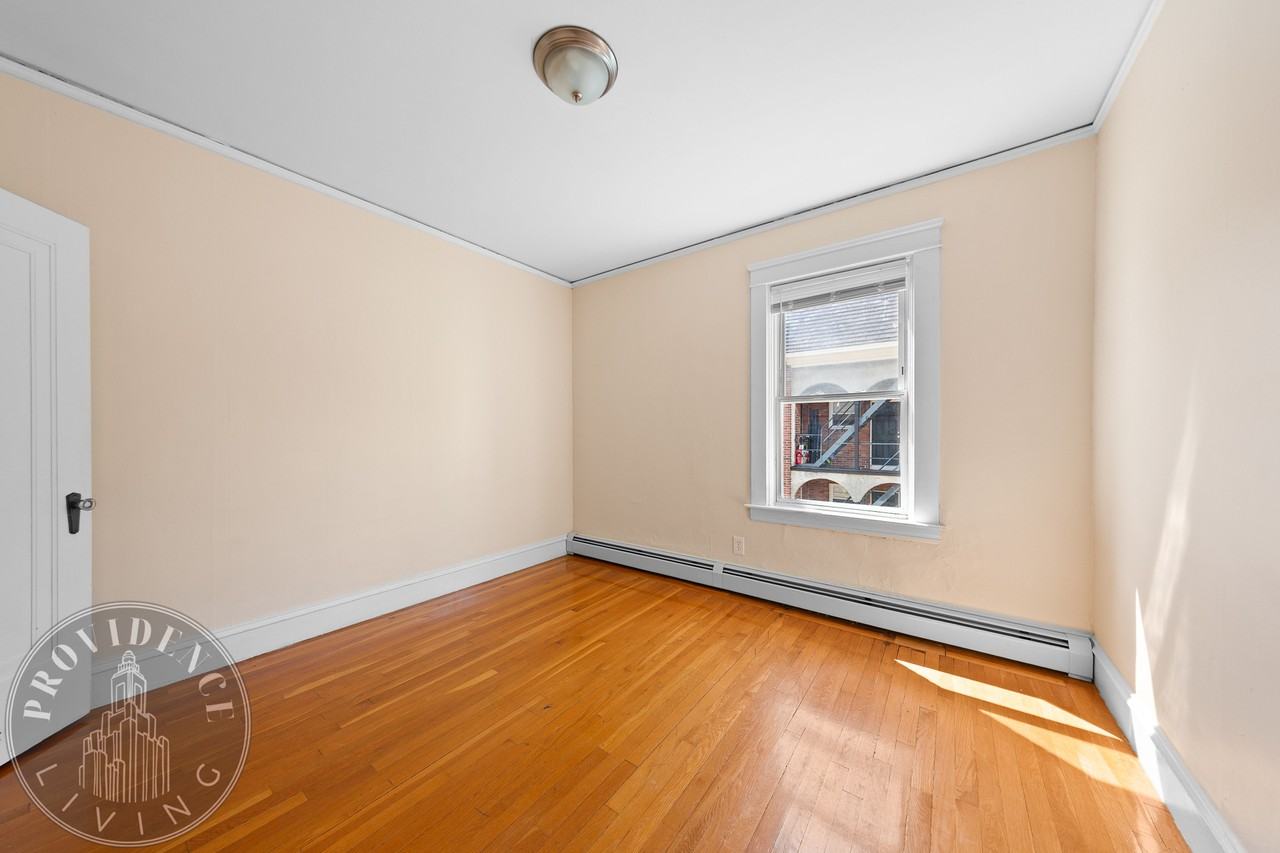 100 Taft Avenue - 88 Taft #88TAFT6 - Photo 6 of 14