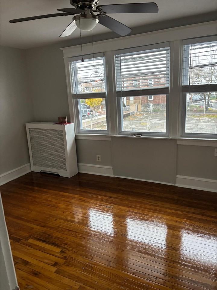 675 Long Lane - Photo 2 of 17