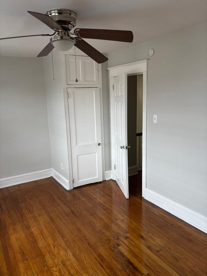675 Long Lane - Photo 3 of 17