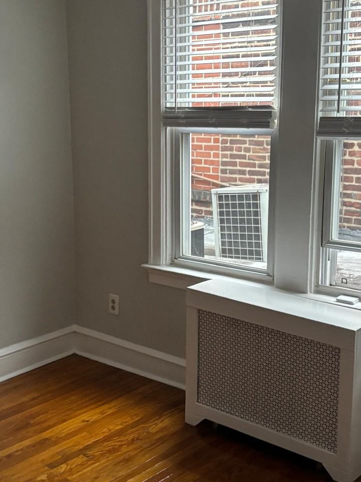 675 Long Lane - Photo 6 of 17