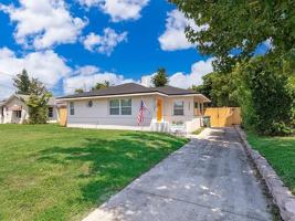 featured image of 263 Williams Ave #1