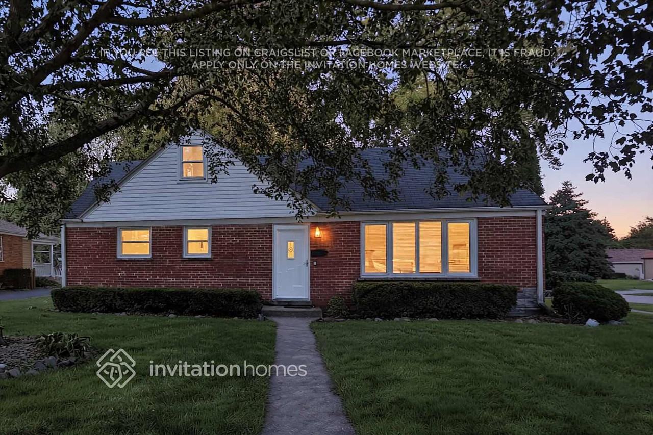 602 Banbury Ct - Photo 4 of 20
