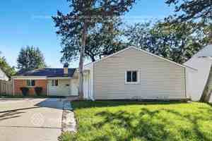 featured image of 1369 Westchester Dr