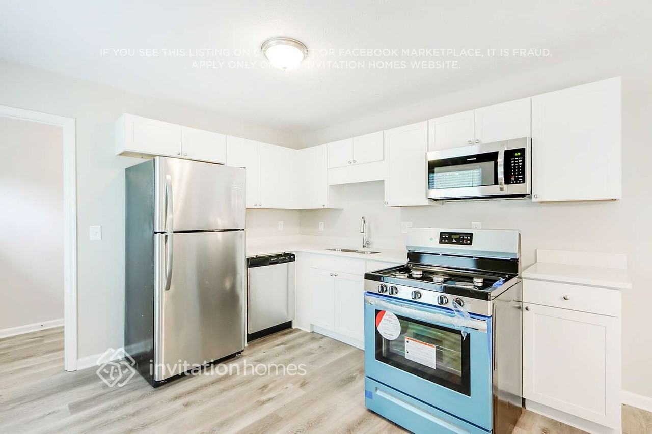 510 Waterboy Rd - Photo 3 of 19