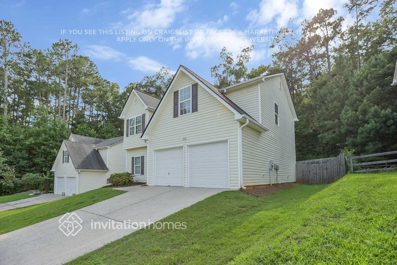 159 Hawthorn Dr - Photo 2 of 28