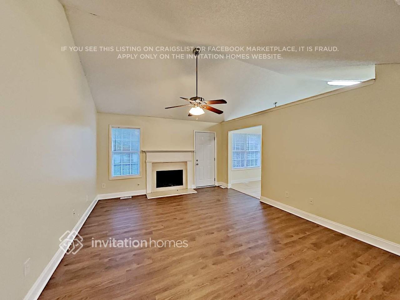 4006 River Garden Cir - Photo 4 of 25