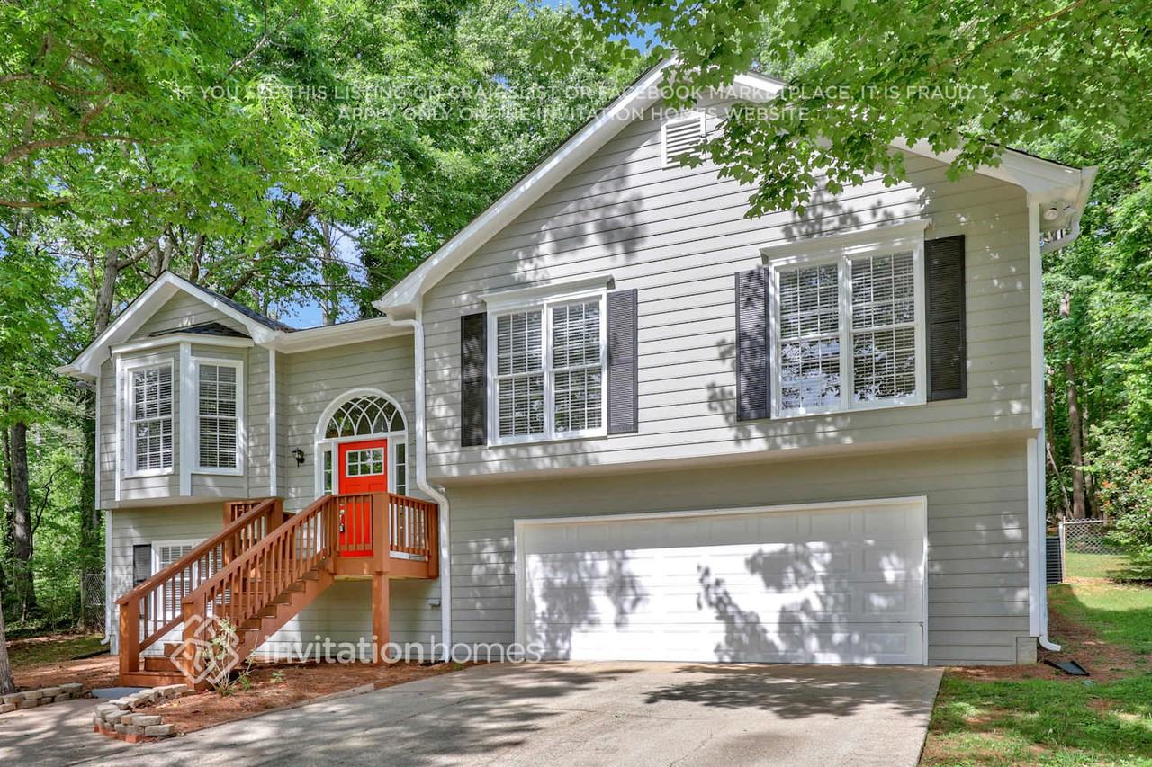 5900 Branden Hill Ln - Photo 2 of 28