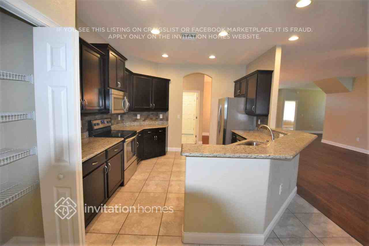 6875 Highlands Creek Rd - Photo 3 of 22