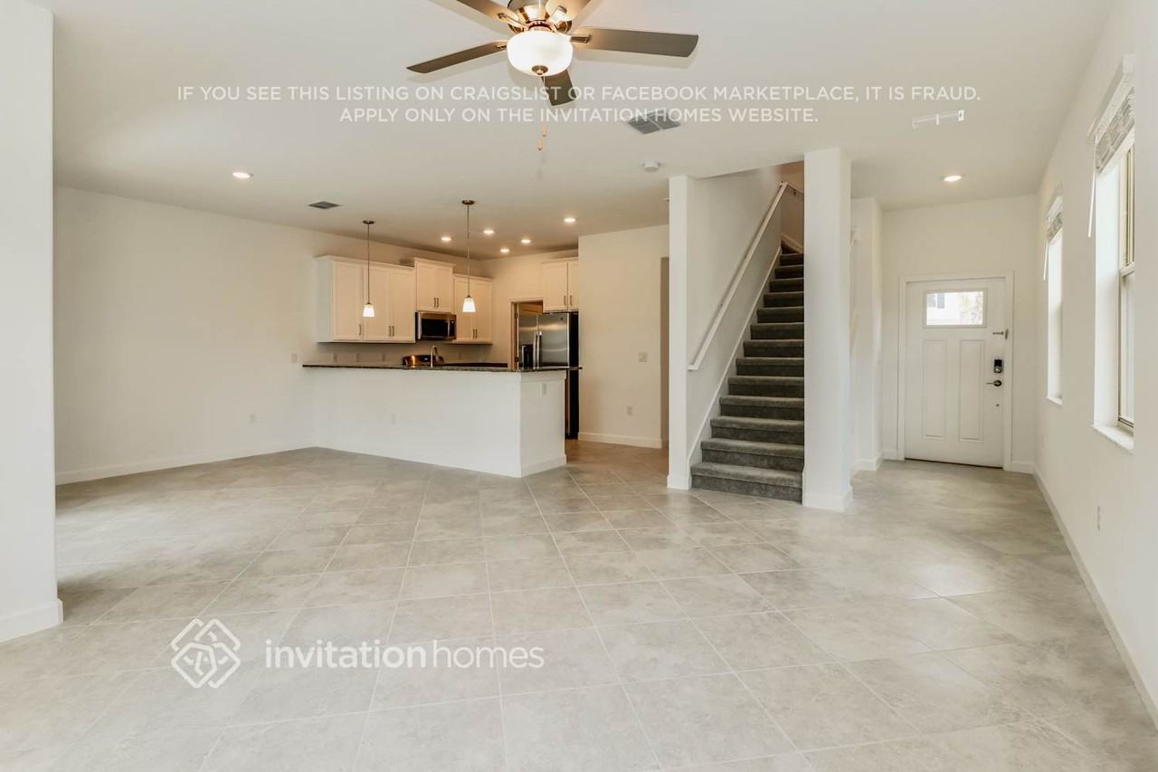 3087 Bryant Park Dr - Photo 5 of 20