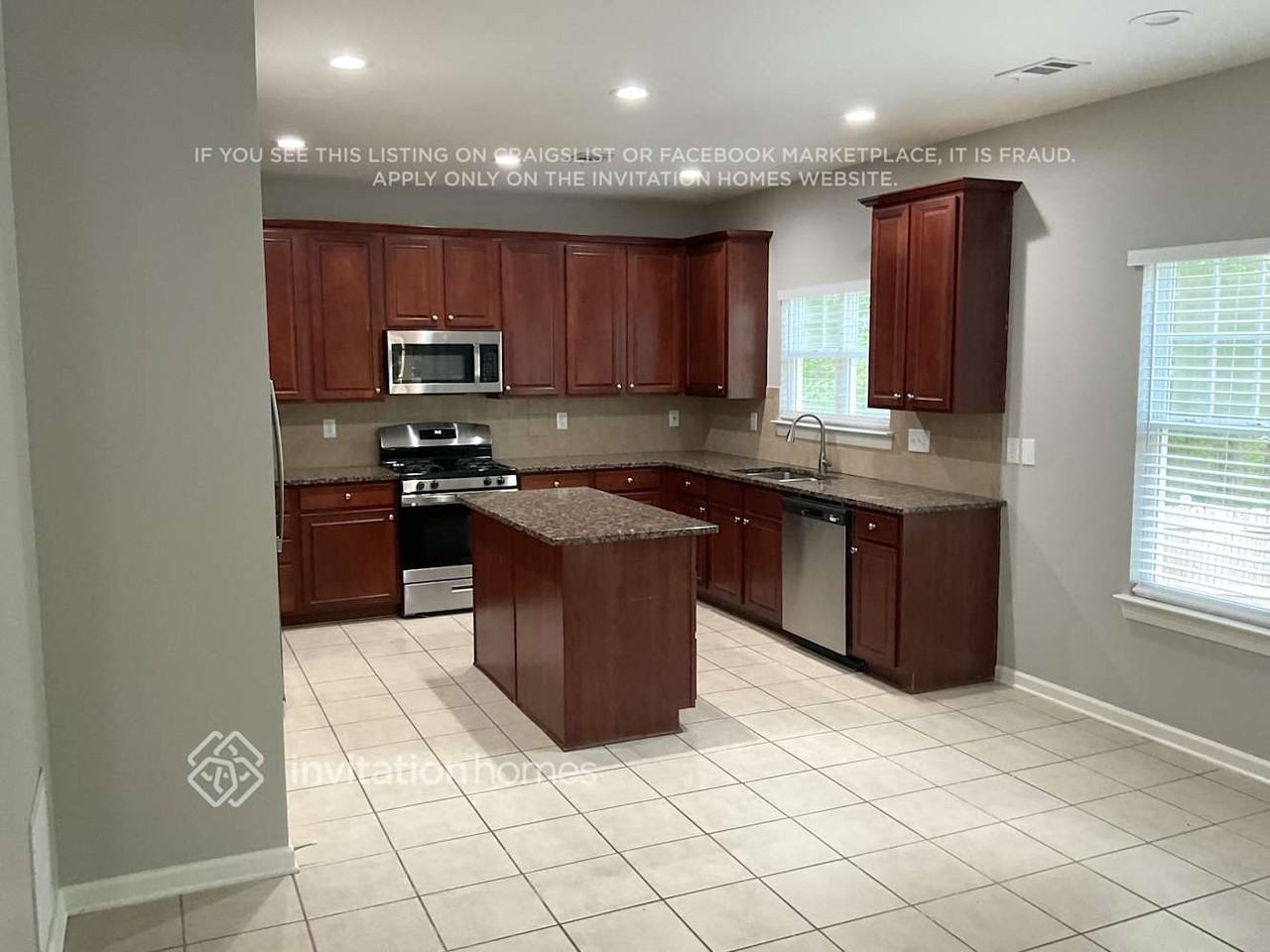 9331 Opal Dr - Photo 3 of 9