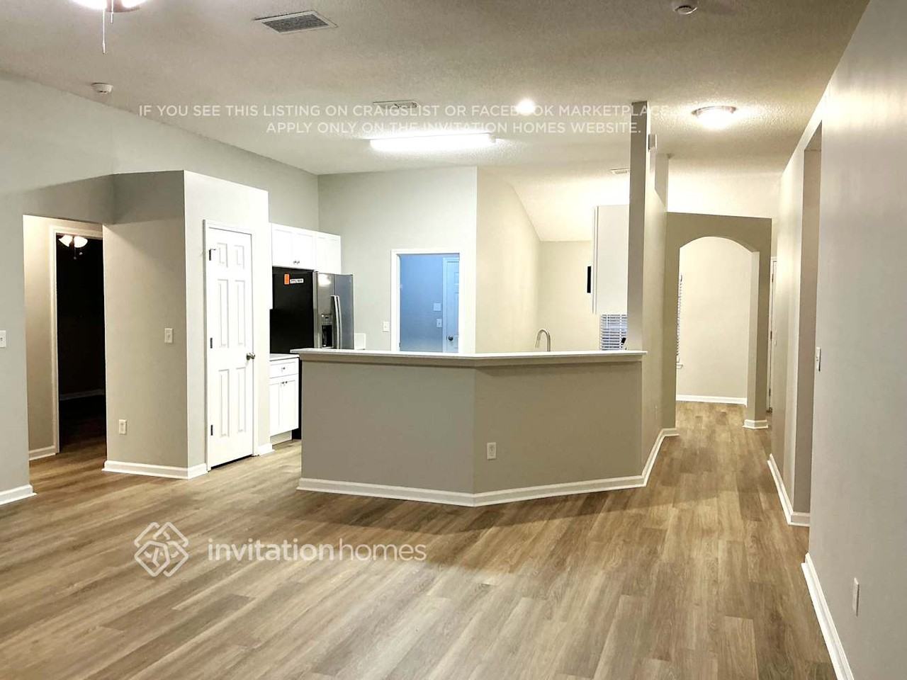 4063 Edgeland Trl - Photo 7 of 16