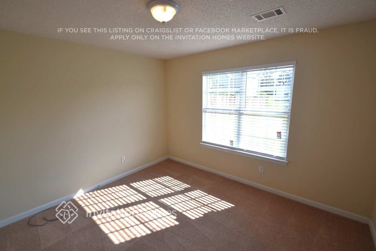 4650 Duration Ct - Photo 4 of 9