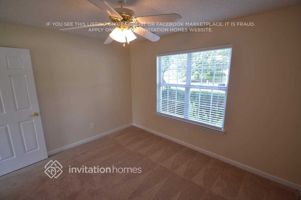4650 Duration Ct - Photo 5 of 9