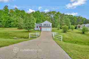 436 Bomar Ln - Photo 1 of 1