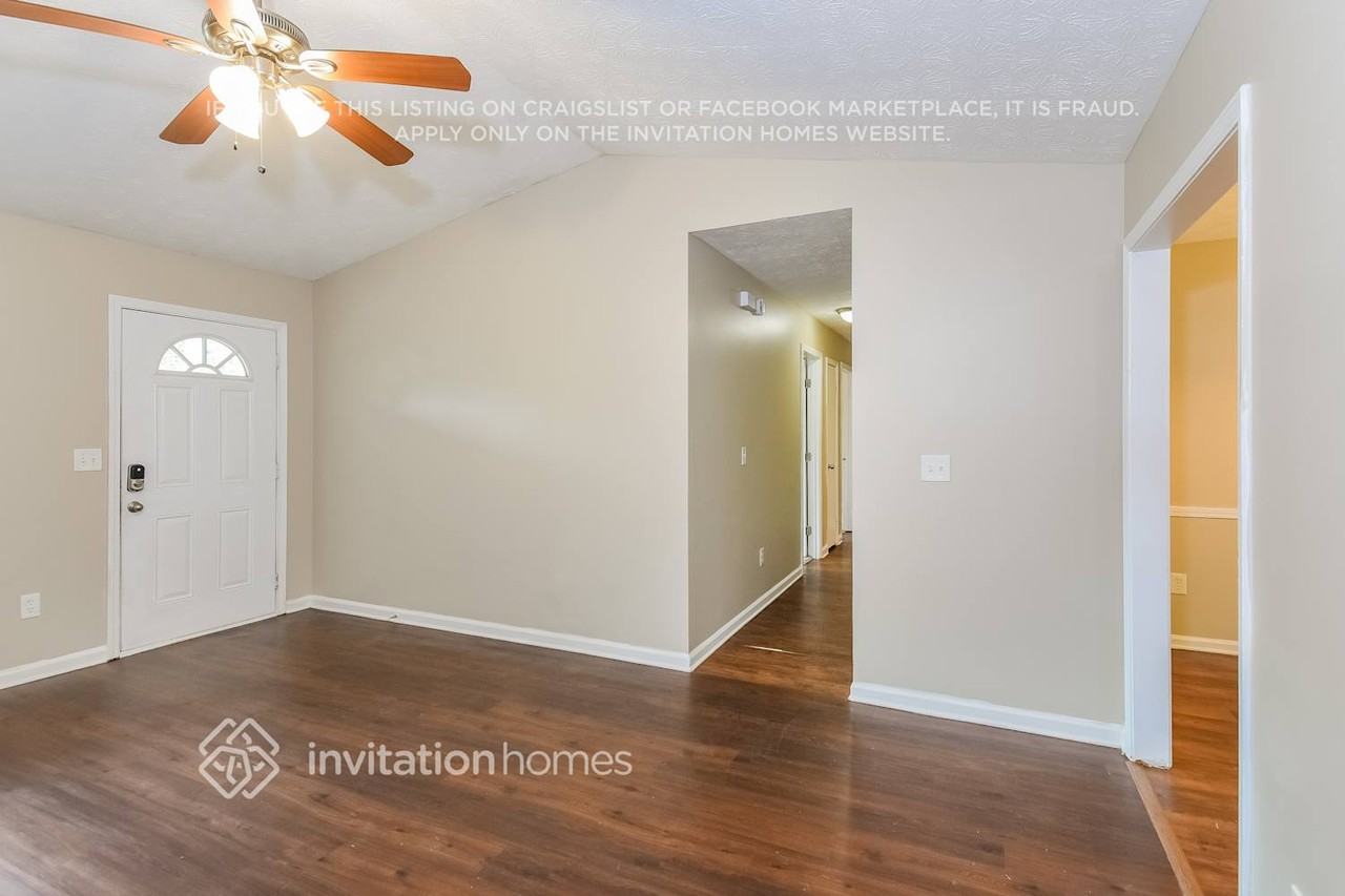 4210 Burgundy Way - Photo 4 of 17
