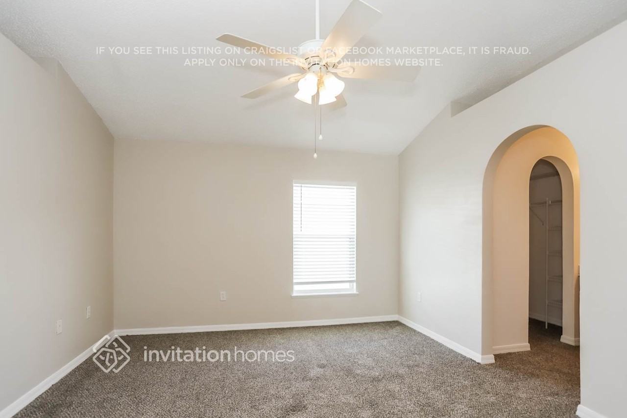 13509 Padron Ct - Photo 7 of 17