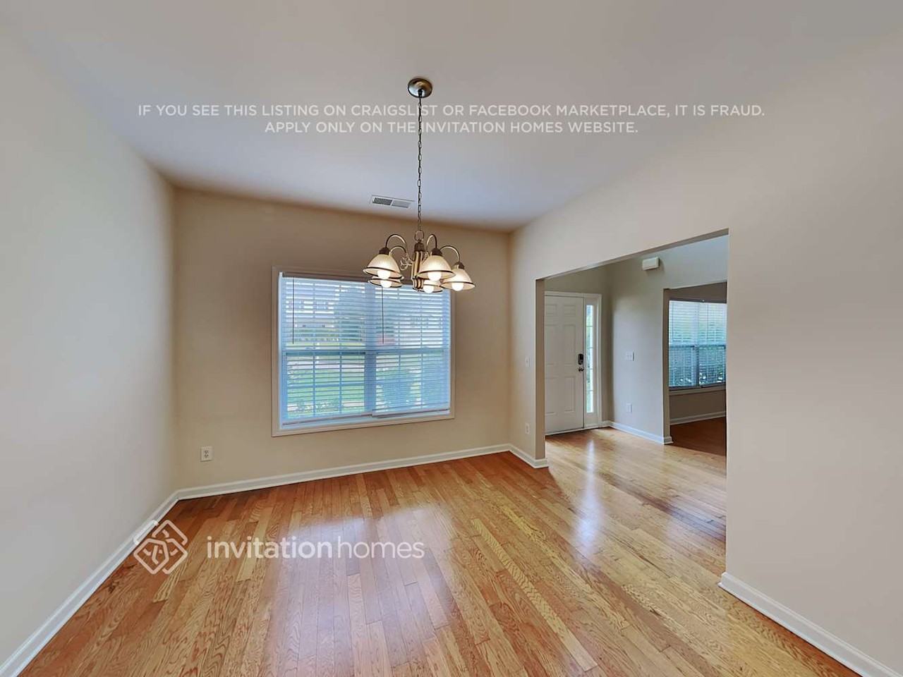 6541 Squire Pl - Photo 4 of 19