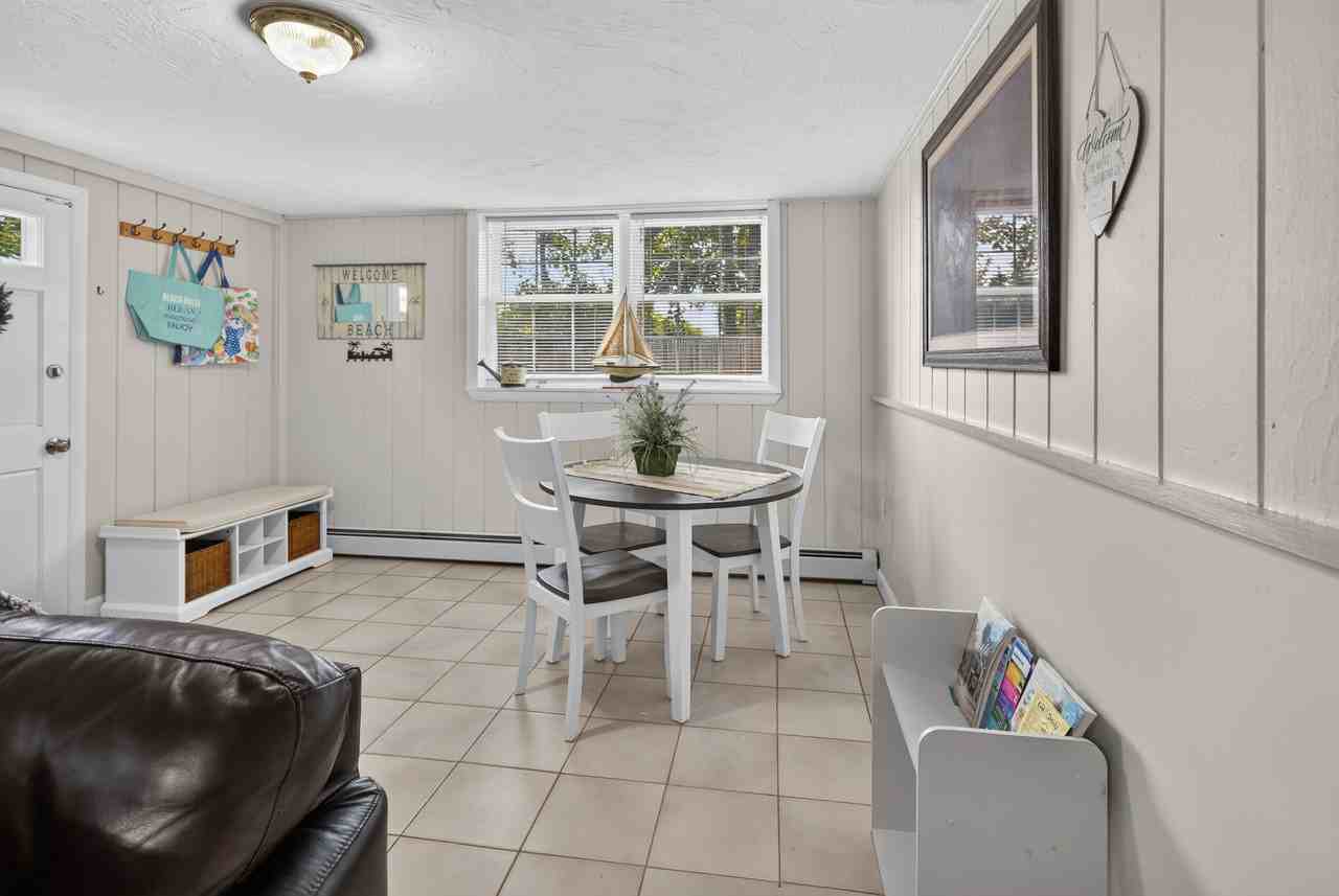 52 Beach St #2 - Photo 5 of 22