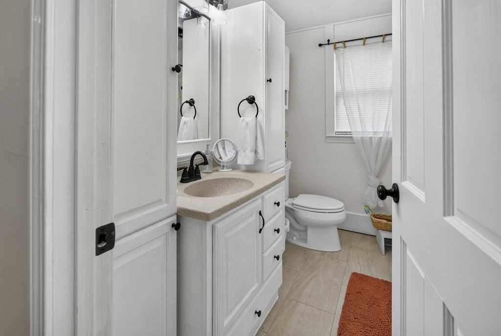 63 Asiaf Way - Photo 6 of 29