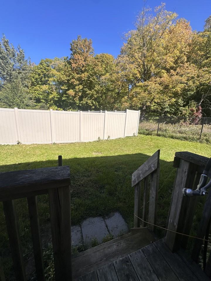 398 Cresthaven Dr - Photo 6 of 26