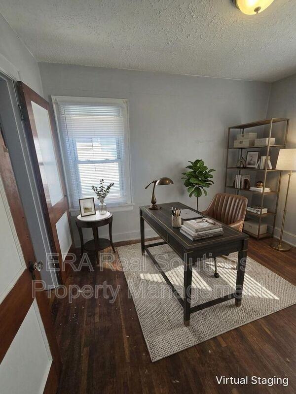 596 S Hague Ave - Photo 5 of 18